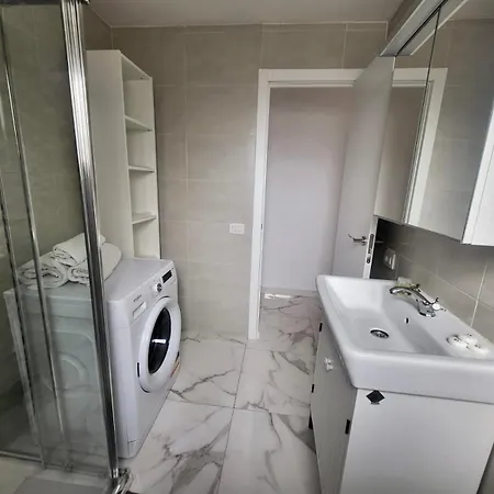 New Big Flat With Balcony 50mts Away From Parking Optional Appartement Las Palmas