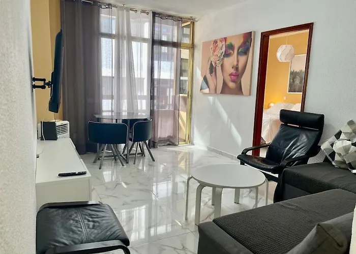 アパート New Big Flat With Balcony 50mts Away From Parking Optional ラスパルマス・デ・グランカナリア