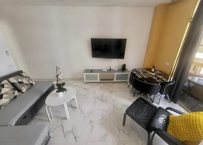 New Big Flat With Balcony 50mts Away From Parking Optional