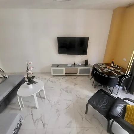 New Big Flat With Balcony 50mts Away From Parking Optional