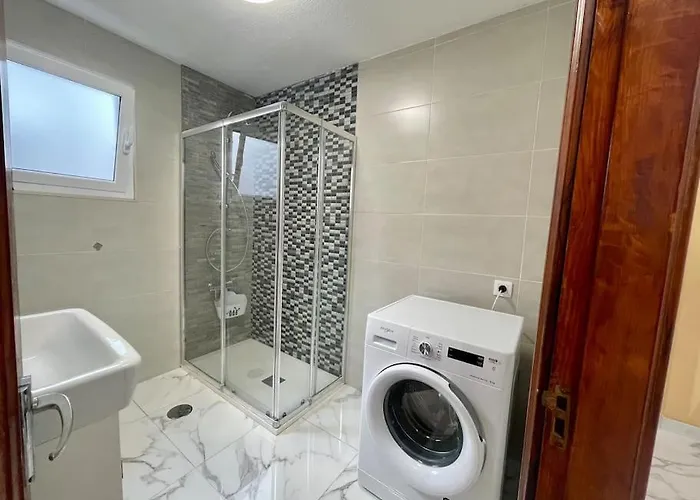 New Big Flat With Balcony 50mts Away From Parking Optional