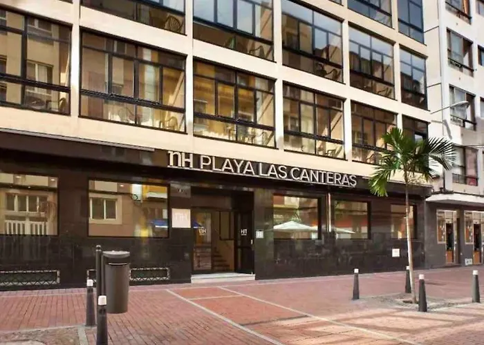 Διαμέρισμα New Big Flat With Balcony 50mts Away From Parking Optional *