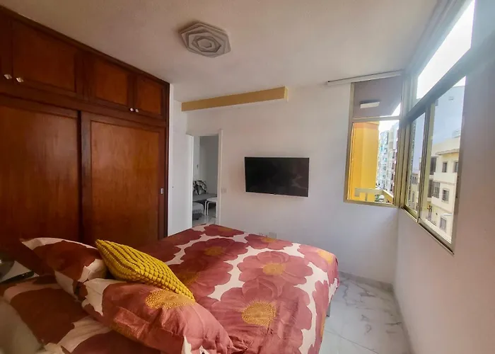 New Big Flat With Balcony 50mts Away From Parking Optional *